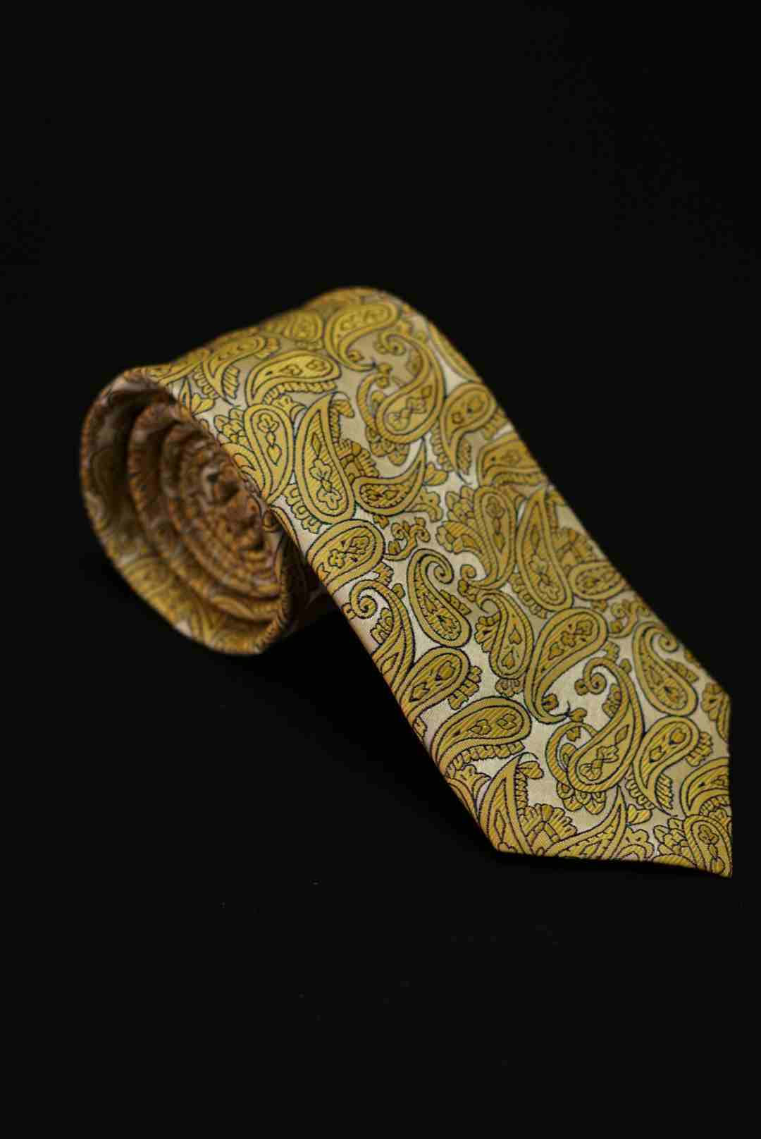 Yellow Paisley Print Necktie
